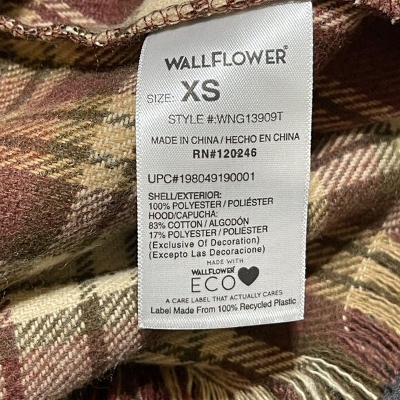 New Wallflower Flannel Jacket Hoodie Size XS Extra Small Shacket Juniors - Picture 6 of 7